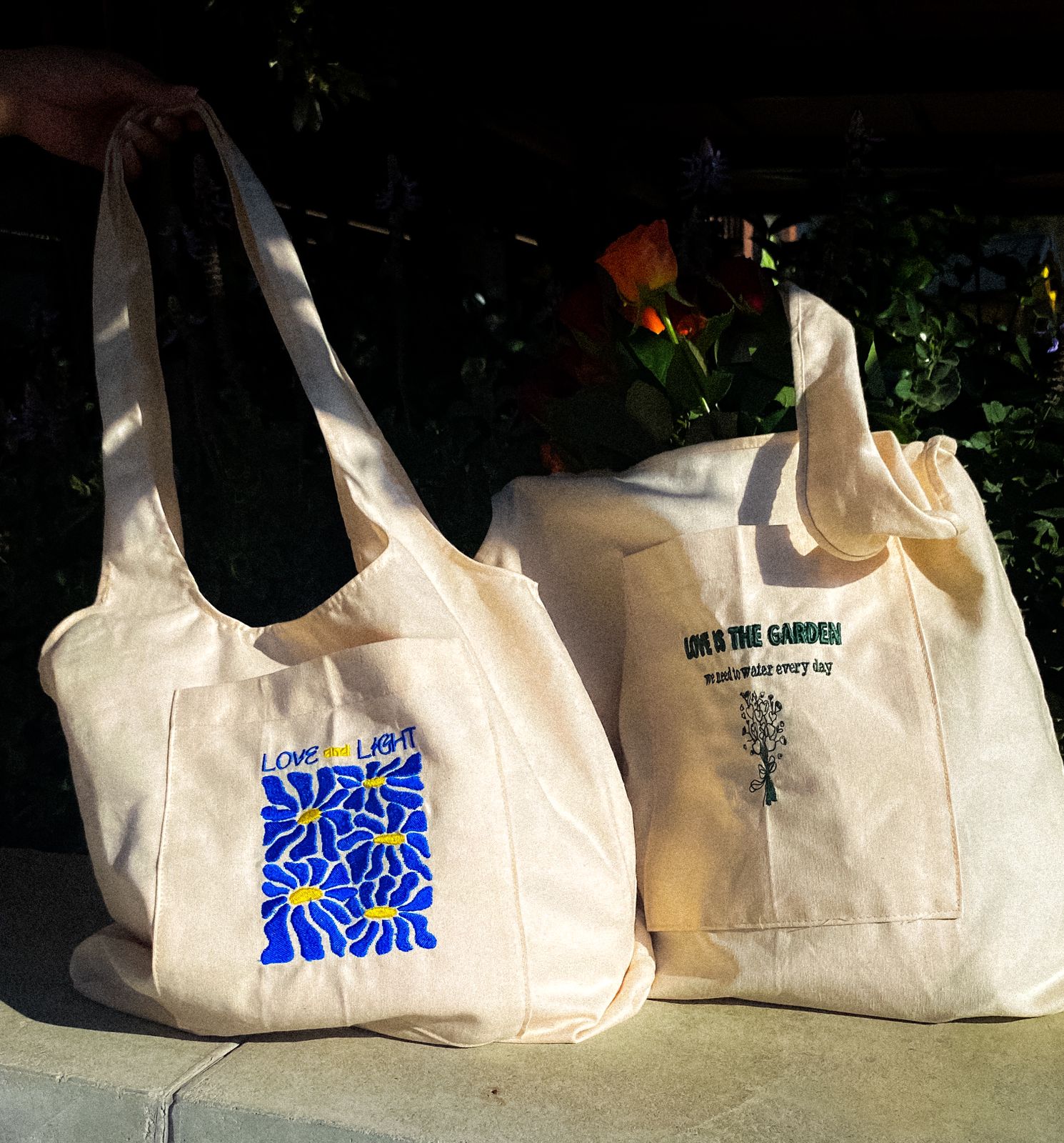 Tote bags