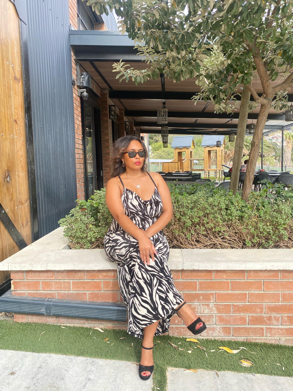 Tropic Noir - Maxi Dress