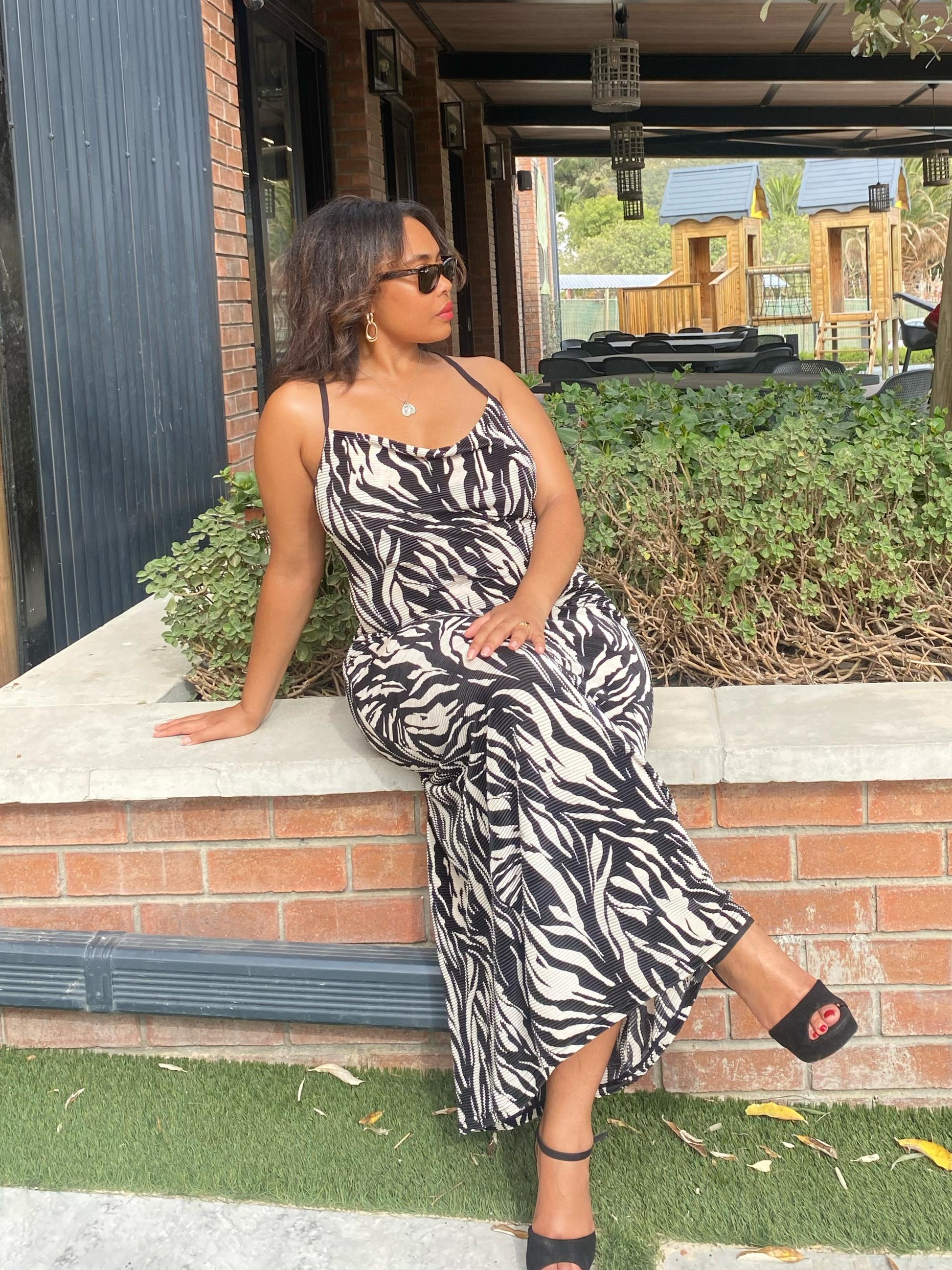 Tropic Noir - Maxi Dress